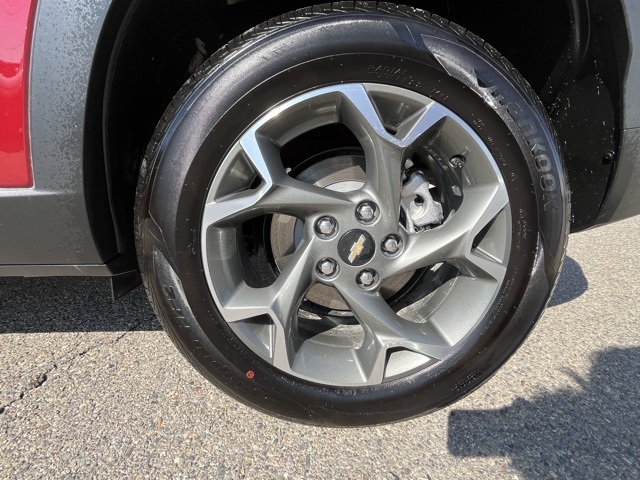 2024 Chevrolet Trax LT photo 10