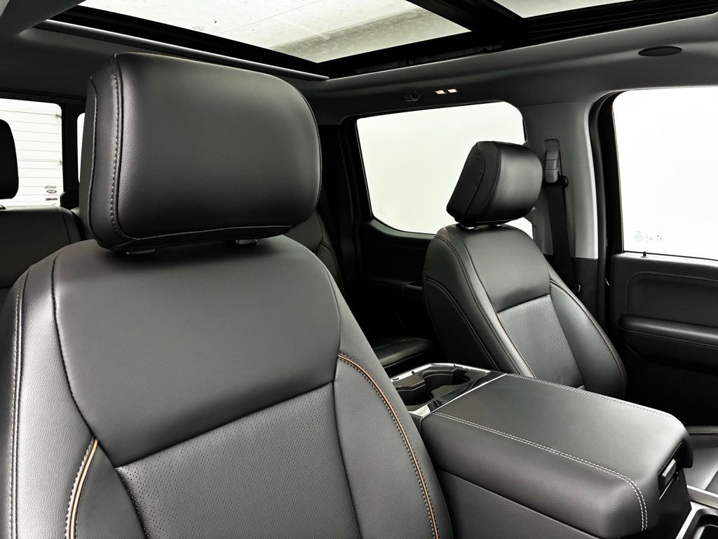 2026 Ford F-250 Lariat photo 33