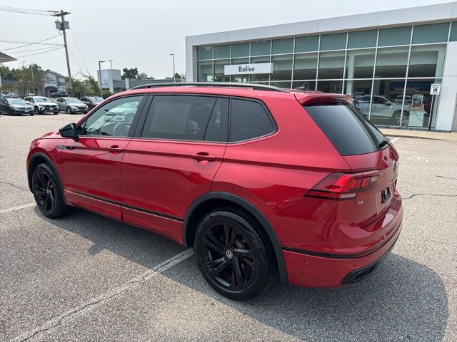 2024 Volkswagen Tiguan SE R-Line Black photo 3