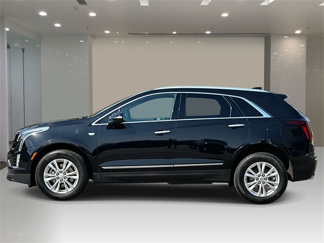 2023 Cadillac XT5 Luxury photo 2