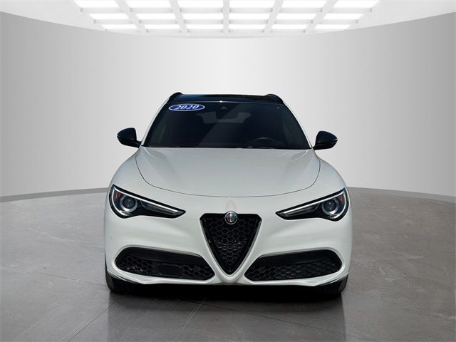 2020 Alfa Romeo Stelvio Ti Sport photo 2
