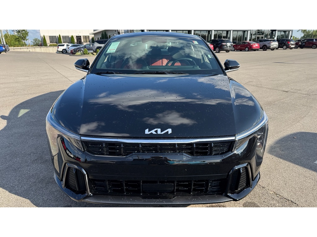 2025 Kia K4 GT-Line photo 28