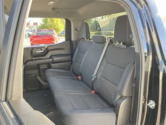 2023 Chevrolet Silverado 1500 Custom photo 14