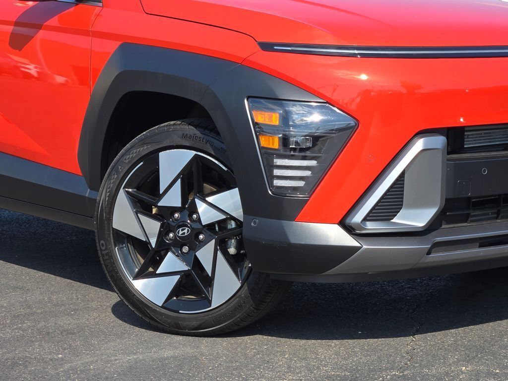 2025 Hyundai Kona Limited photo 3