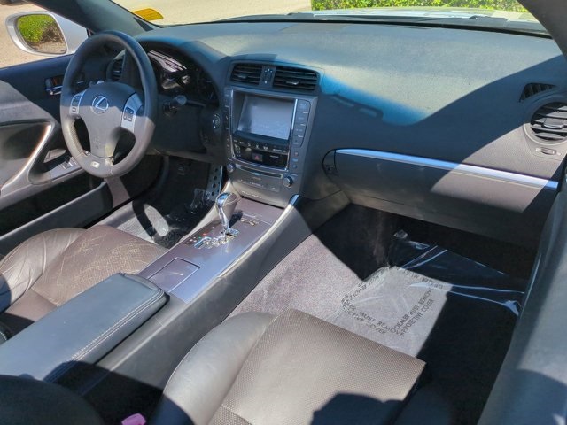 2013 Lexus IS 350 photo 15