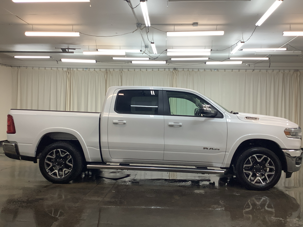 2026 Ram 1500 Laramie photo 3