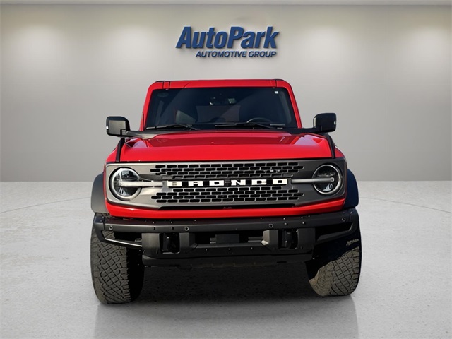 2023 Ford Bronco Badlands photo 2