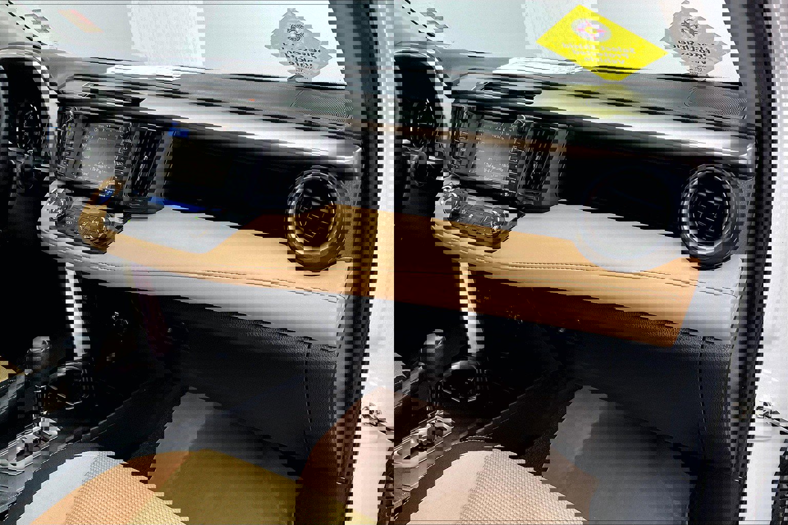View 16