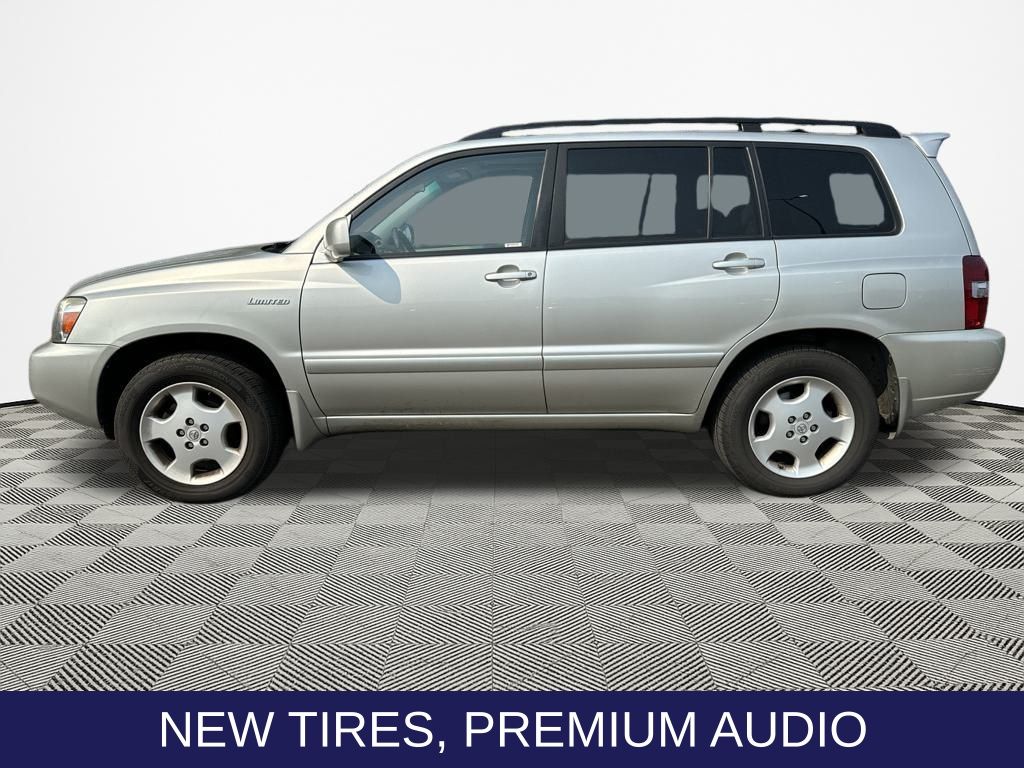 Used 2005 Toyota Highlander Base with VIN JTEEP21A150109946 for sale in Kent, WA