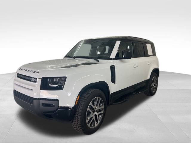 2026 Land Rover Defender X's photo