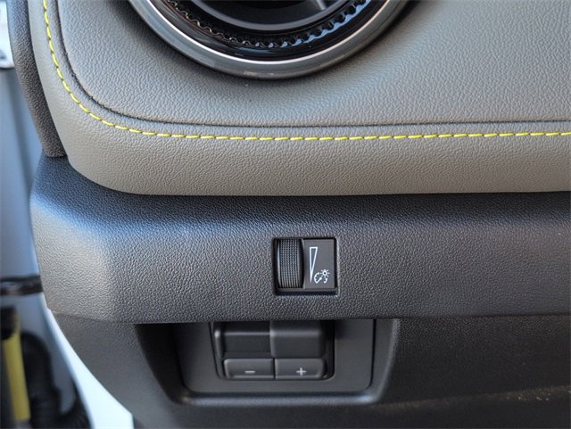 2026 Chevrolet Colorado ZR2 photo 14