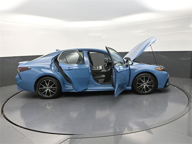 2023 Toyota Camry SE photo 36