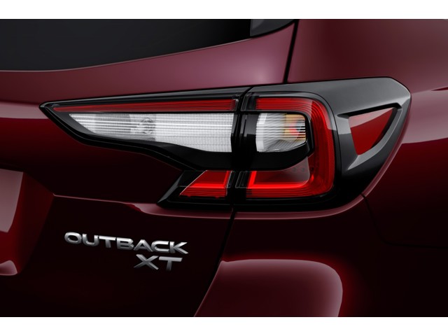 2025 Subaru Outback Limited XT photo 12