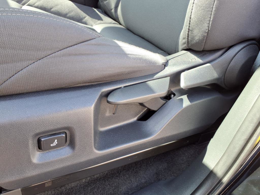 2024 Toyota Tacoma SR5 photo 15