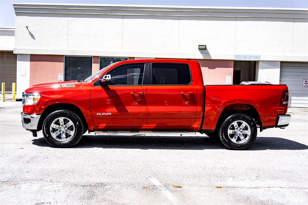 2024 Ram 1500 Laramie photo 8