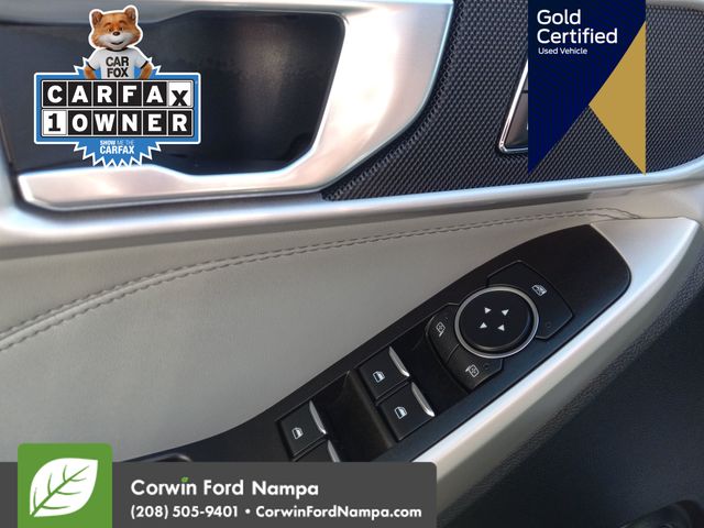 2022 Ford Explorer XLT photo 10