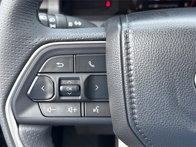 2025 Toyota 4Runner SR5 photo 21