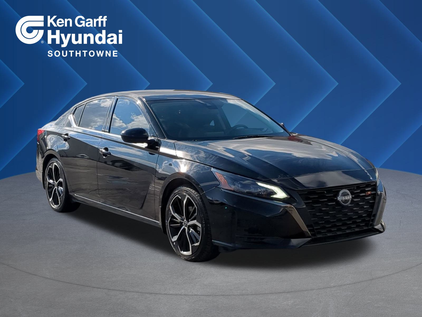 2024 Nissan Altima SR