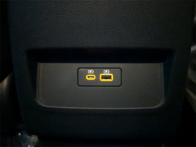 2025 Nissan Frontier SV photo 18