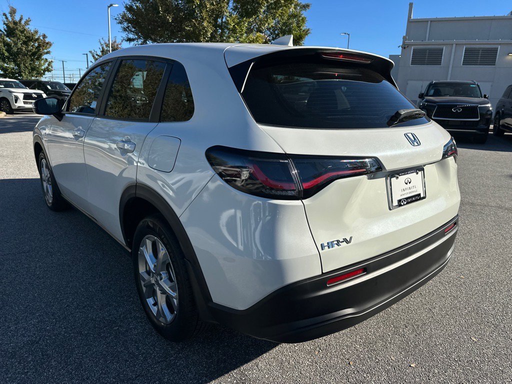 2024 Honda HR-V LX photo 4
