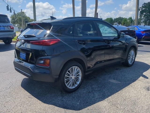 2020 Hyundai Kona SEL Plus photo 3
