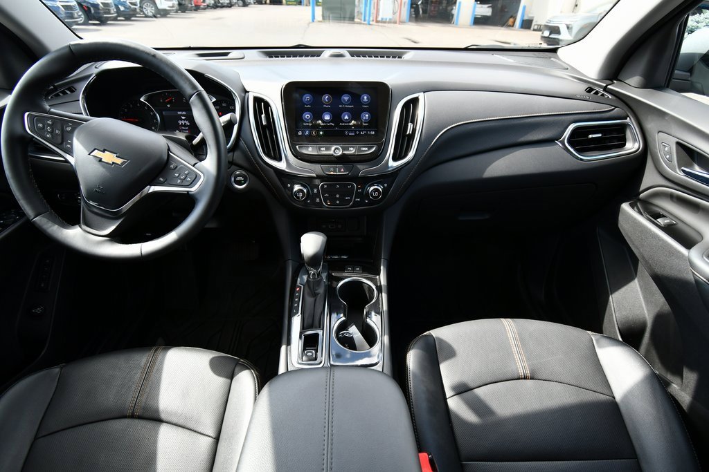2024 Chevrolet Equinox Premier photo 3