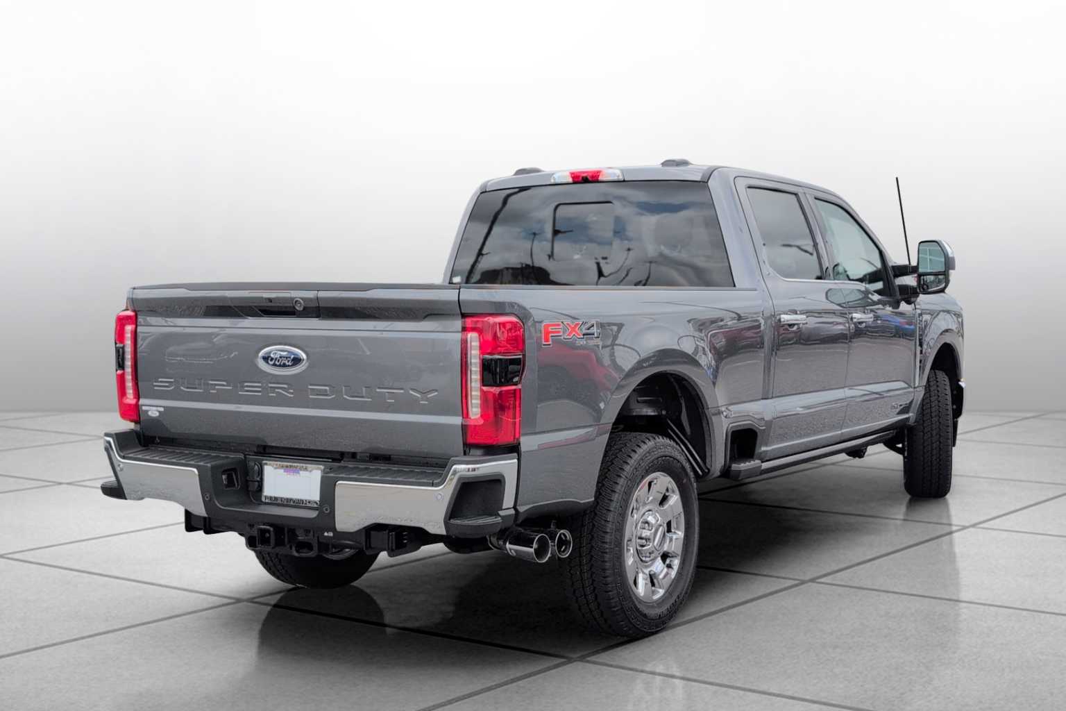 2025 Ford F-250 Lariat photo 12