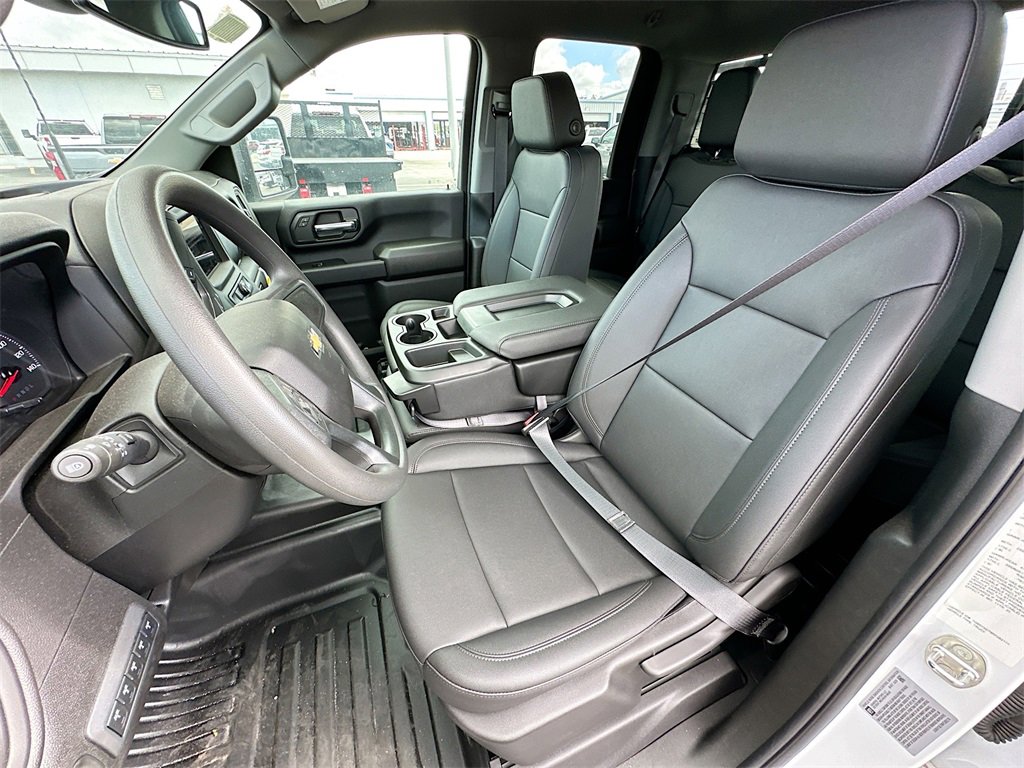 2024 Chevrolet Silverado 3500HD photo 14