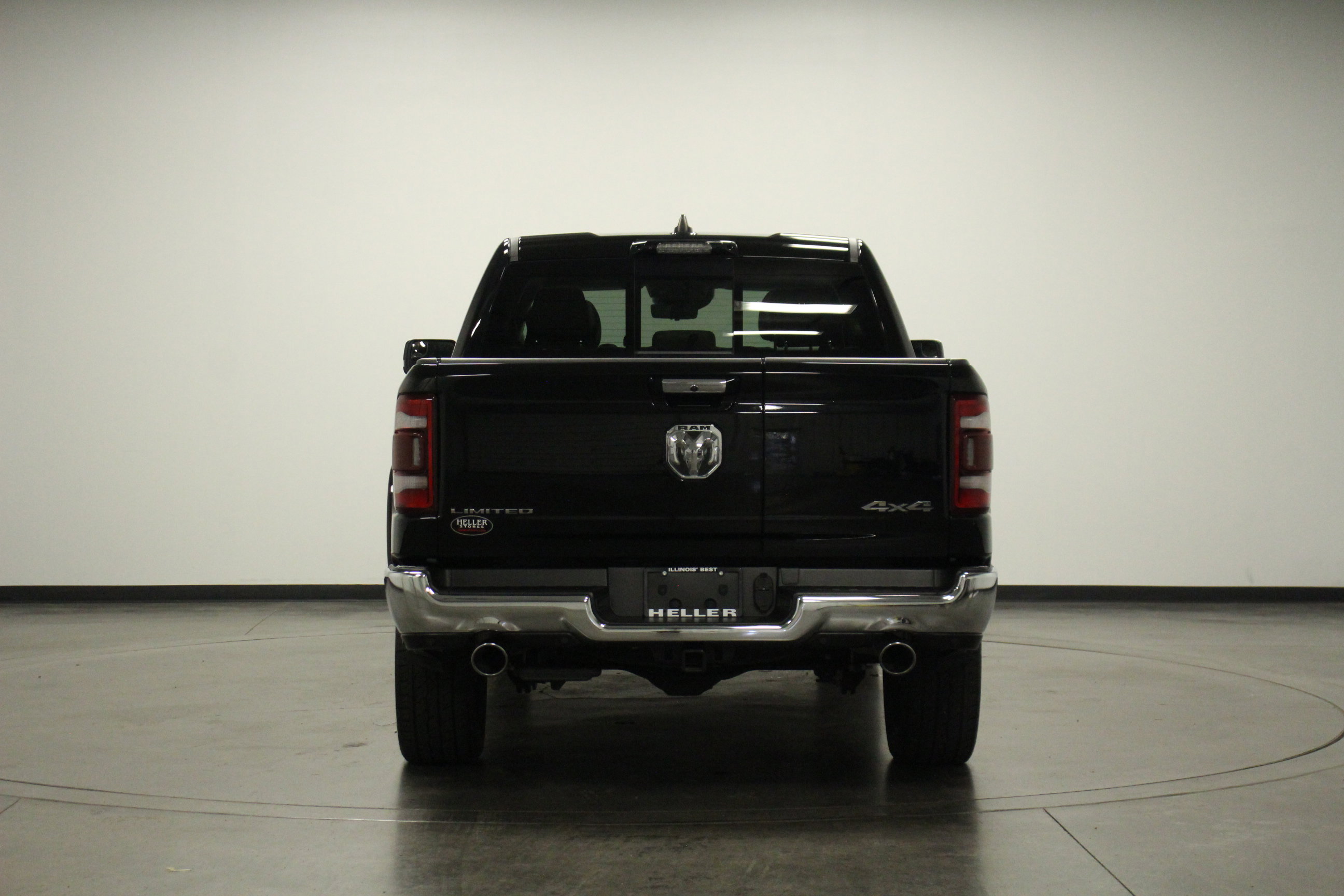 2022 Ram 1500 Limited photo 6