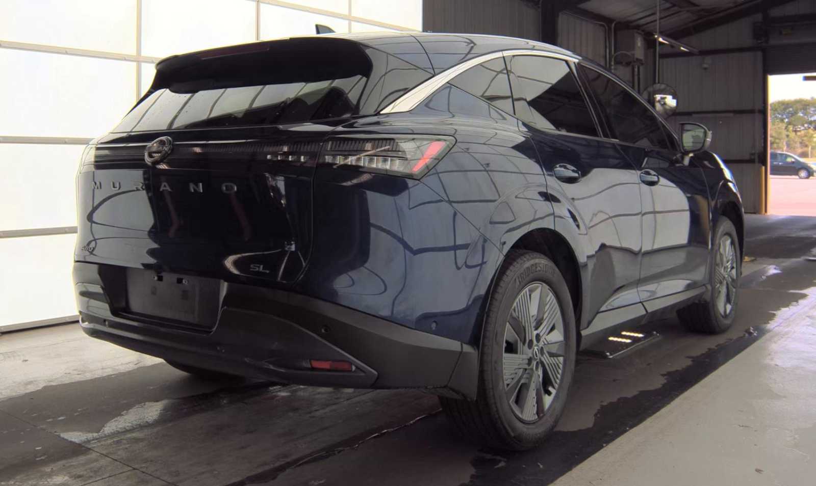 2025 Nissan Murano SL photo 3