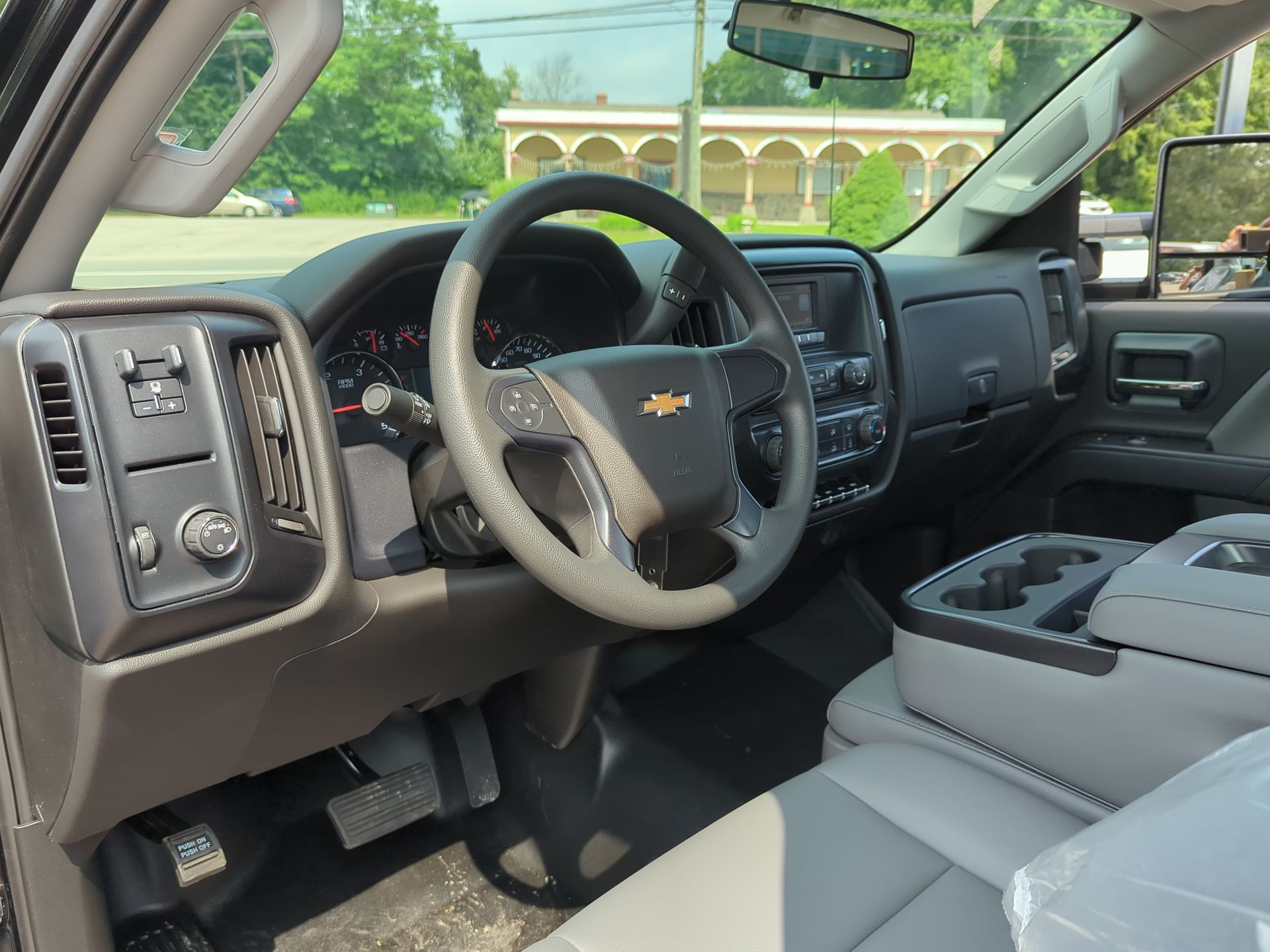 2024 Chevrolet Silverado 5500HD Work Truck photo 9