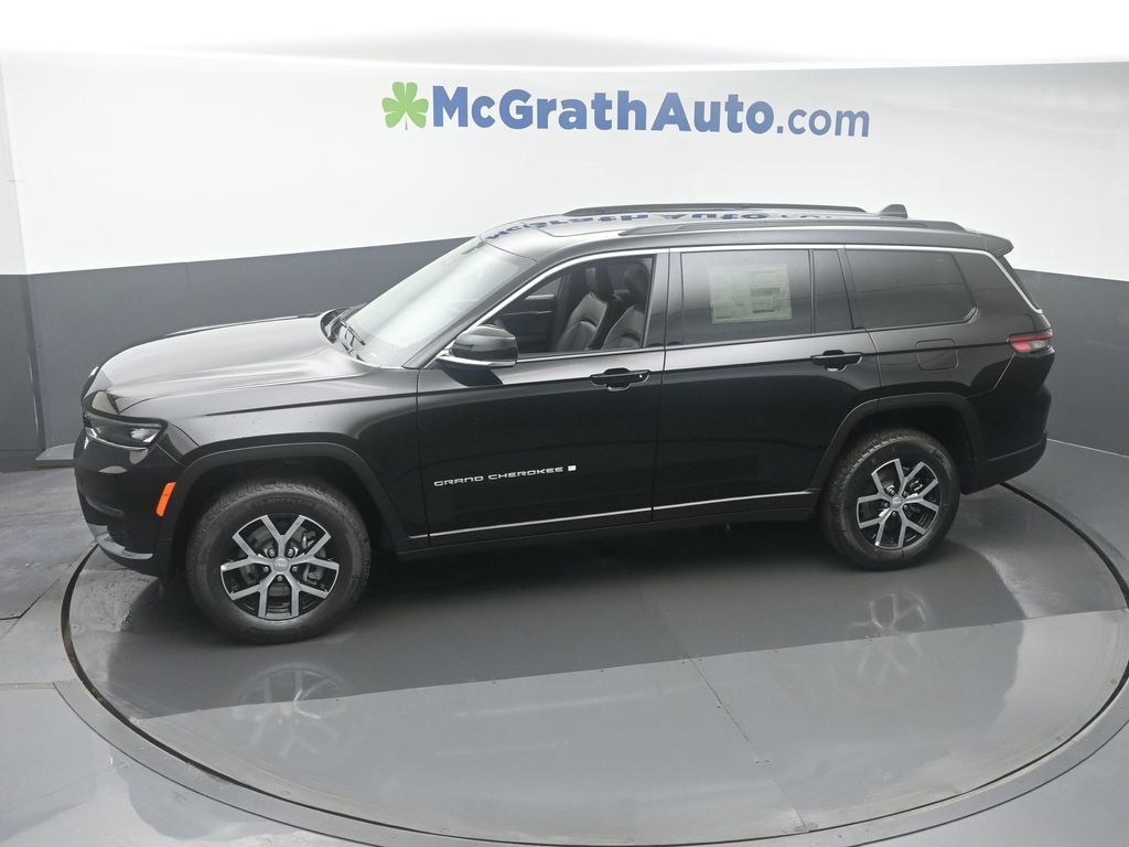 2025 Jeep Grand Cherokee Limited photo 15
