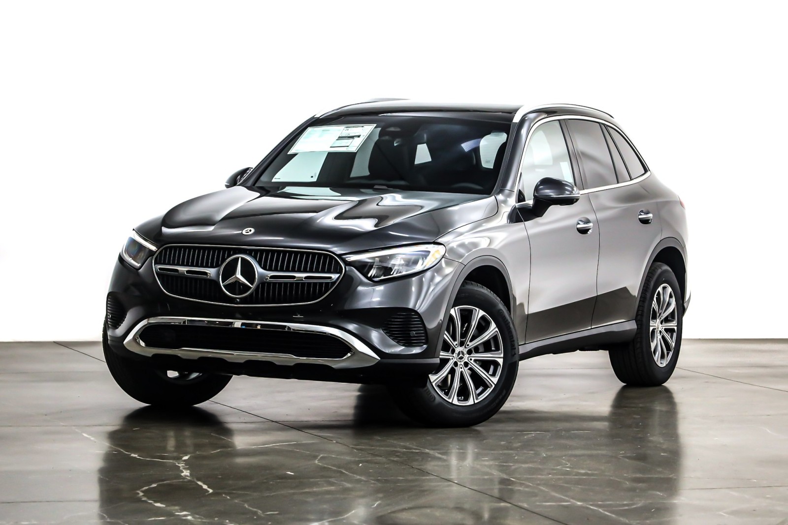 2026 Mercedes-Benz GLC Base's photo