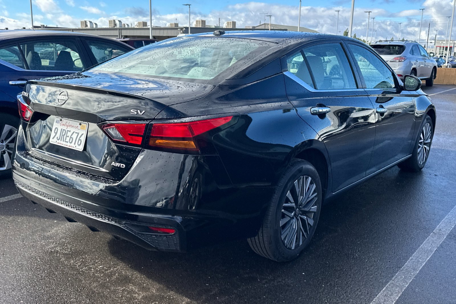 2023 Nissan Altima 2.5 SV photo 2