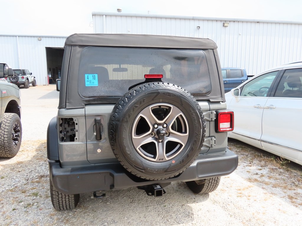 2019 Jeep Wrangler Sport S photo 12