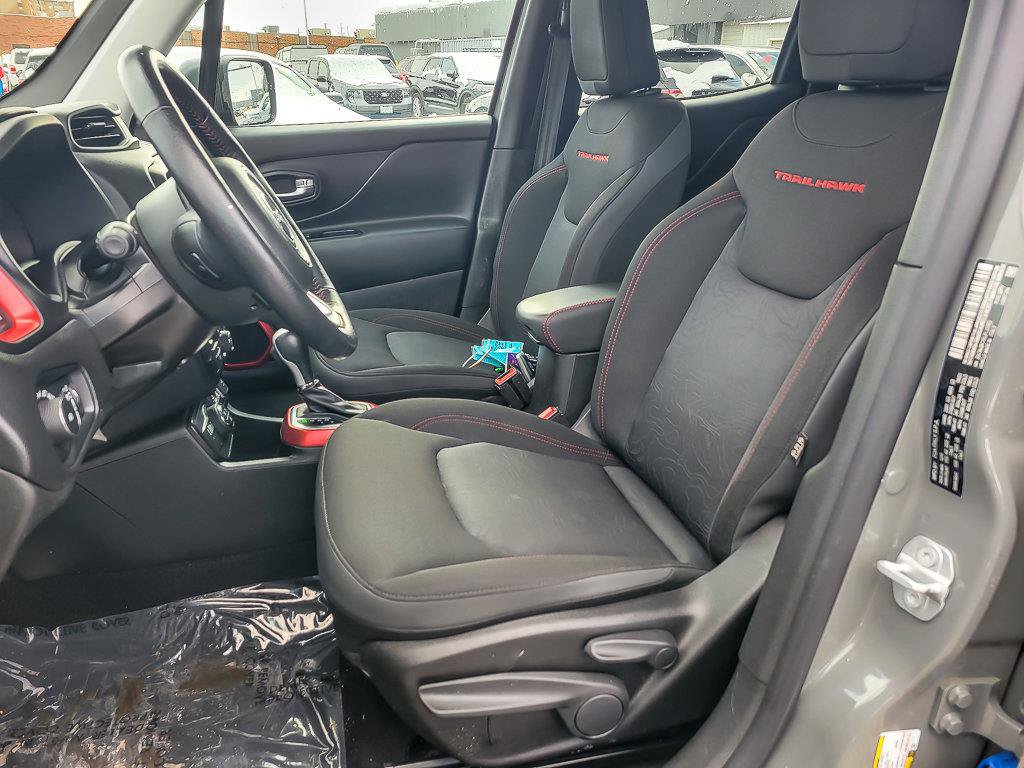 2020 JEEP RENEGADE - Image 12