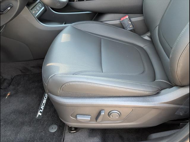 2026 Hyundai Tucson Limited photo 4