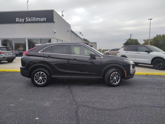 2026 Mitsubishi Eclipse Cross ES photo 4