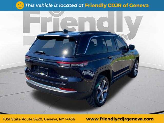 2024 Jeep Grand Cherokee Limited photo 3