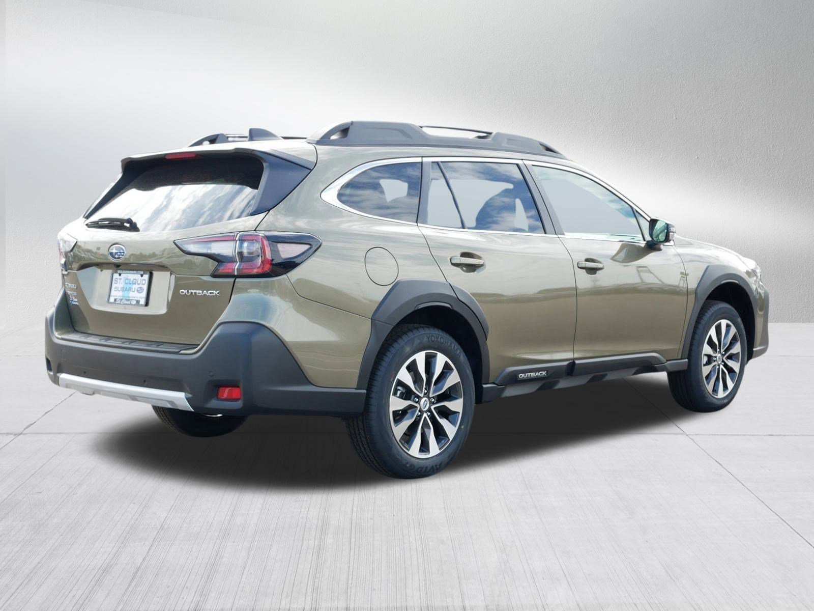 2025 Subaru Outback Limited photo 4