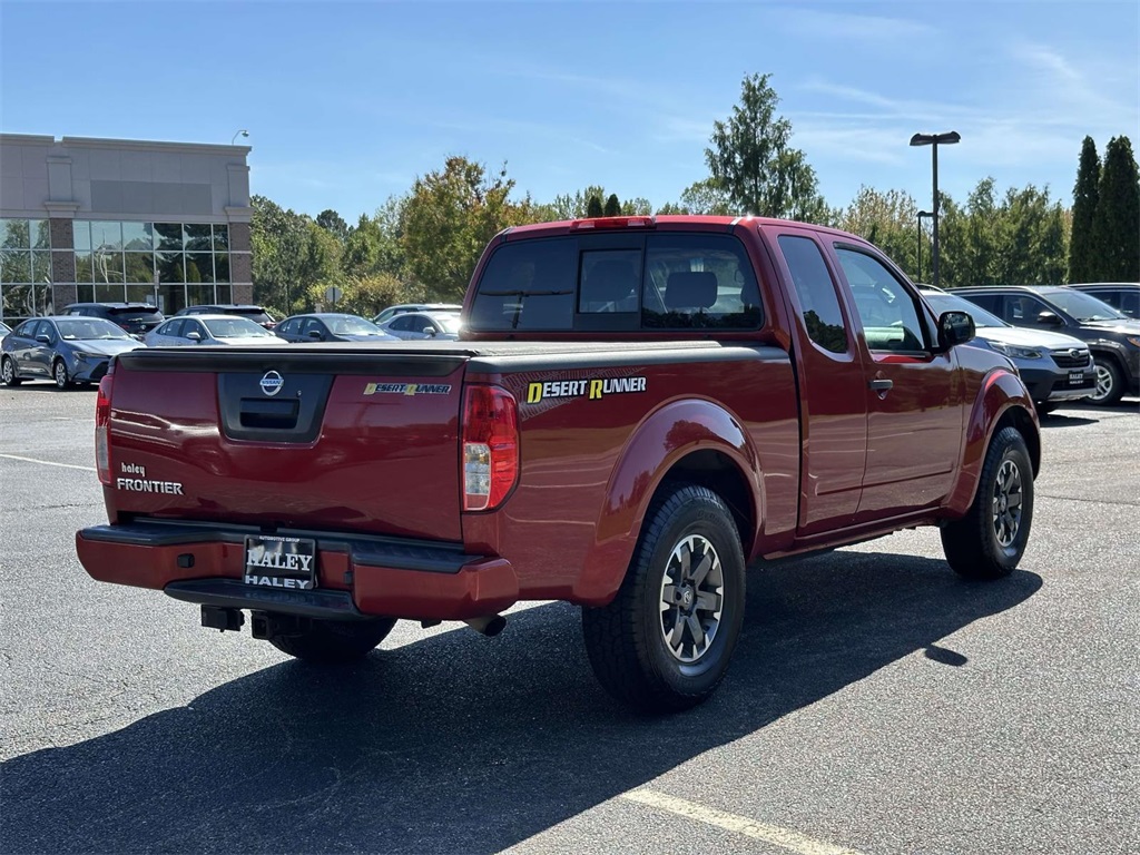 2016 Nissan Frontier Desert Runner King Cab photo 15