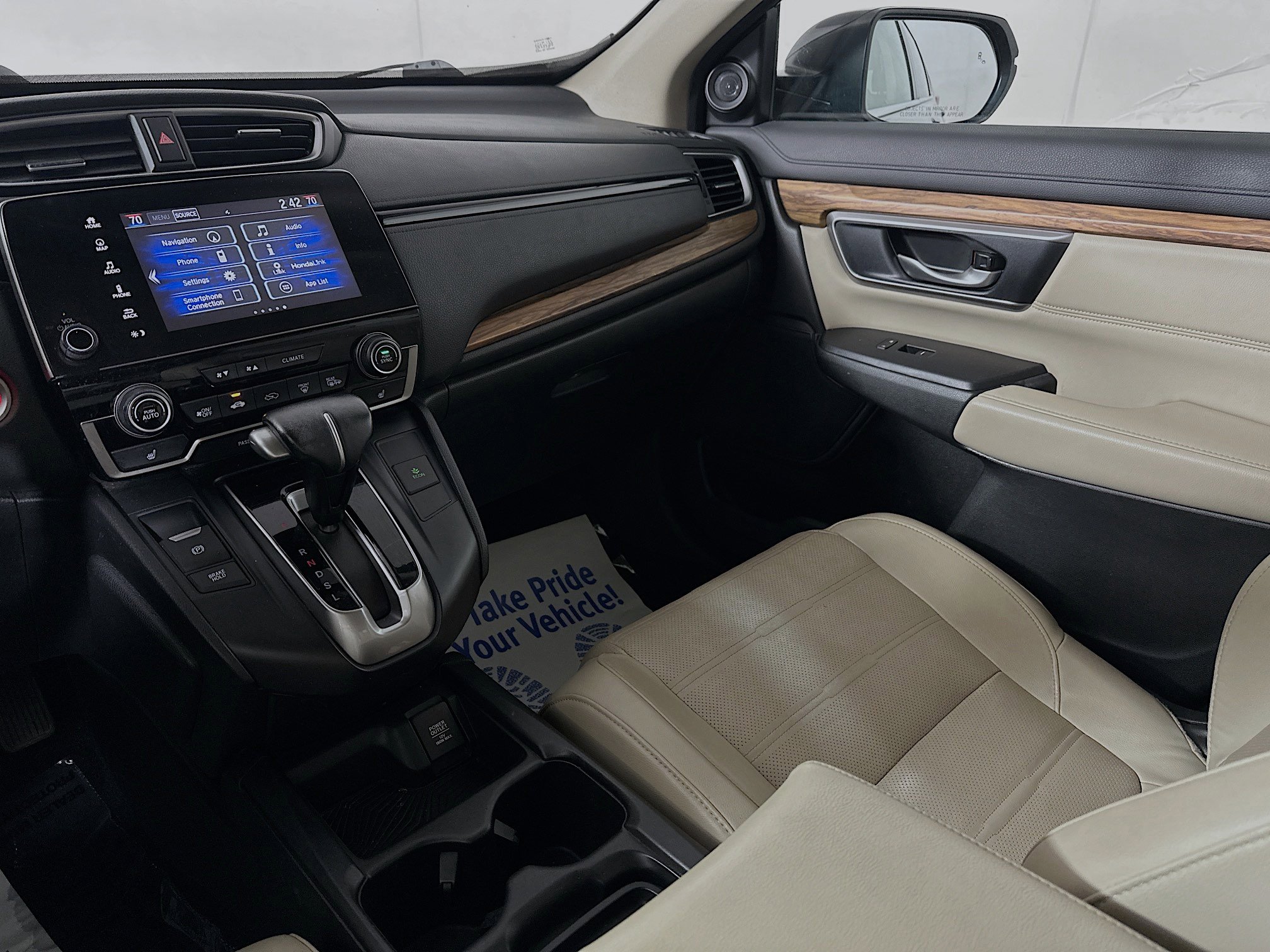 2018 Honda CR-V Touring photo 23