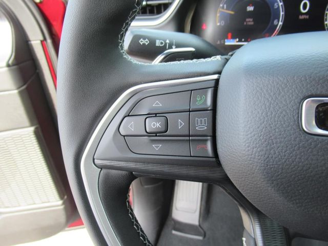 2025 Jeep Grand Cherokee Altitude X photo 17