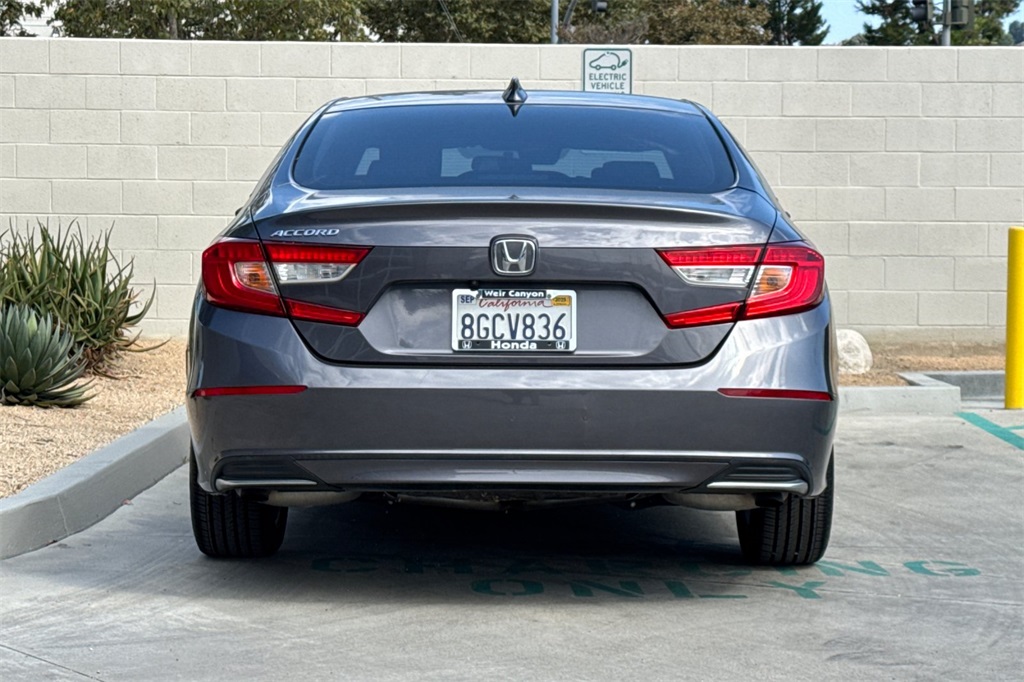 2018 Honda Accord LX photo 9