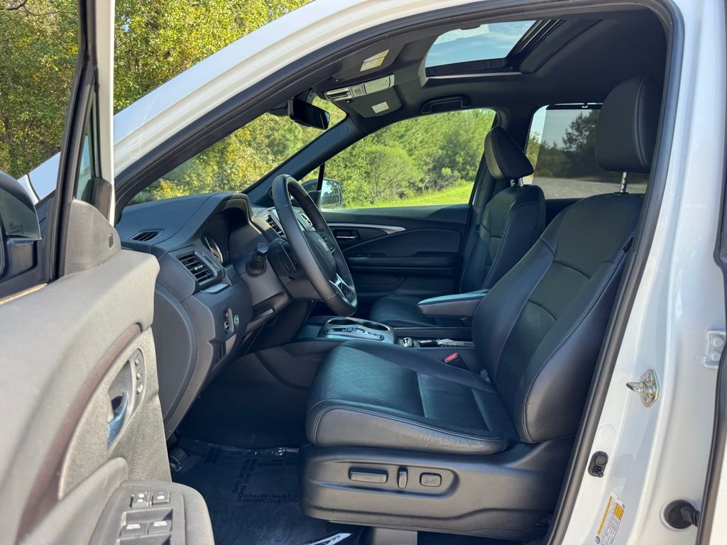 2019 Honda Passport EX-L photo 24
