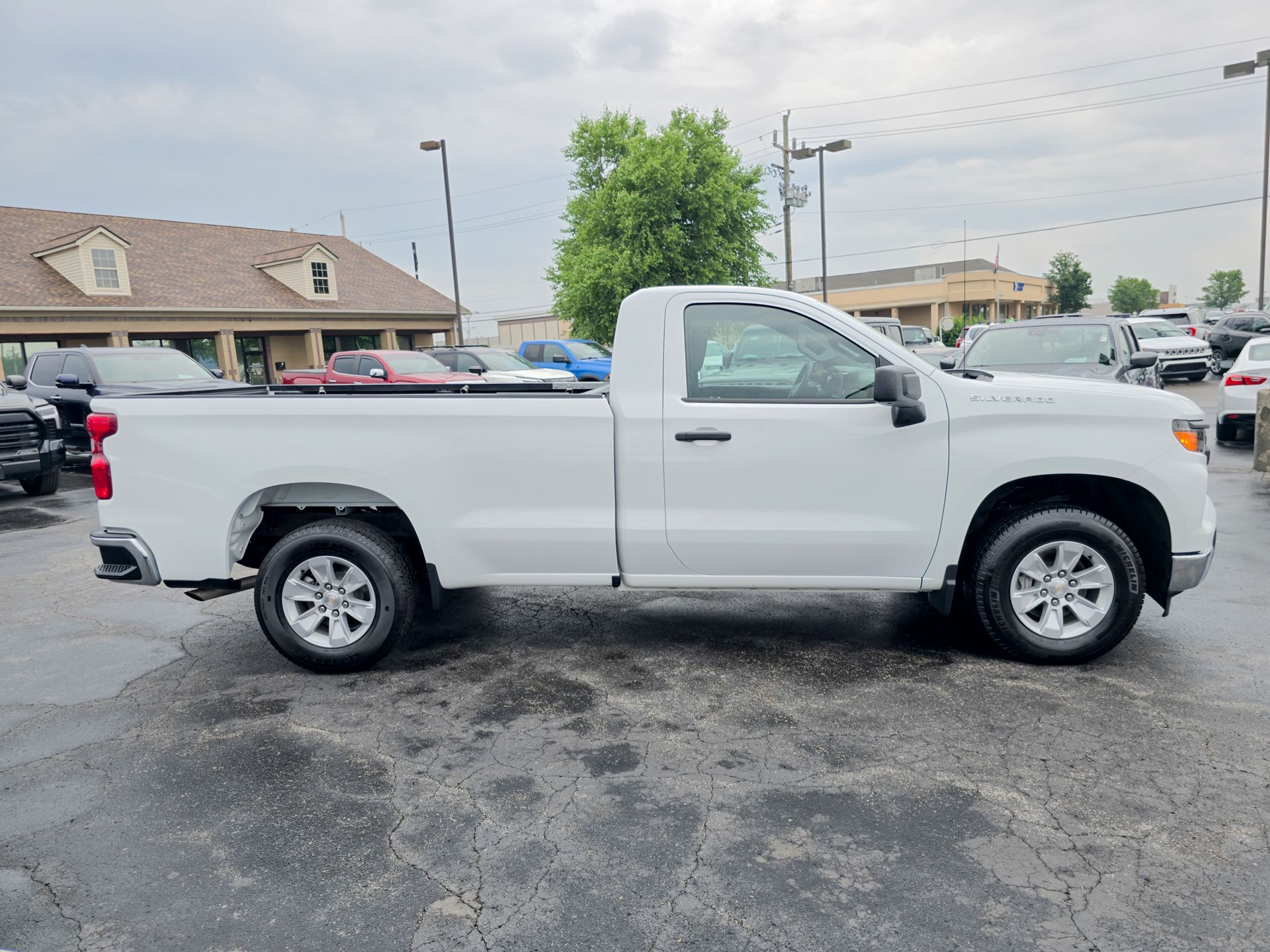 2024 Chevrolet Silverado 1500 photo 24