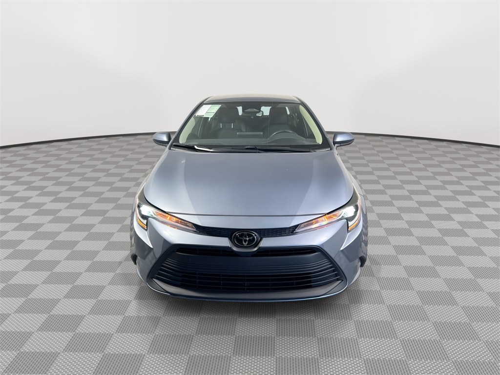 2024 Toyota Corolla LE photo 2