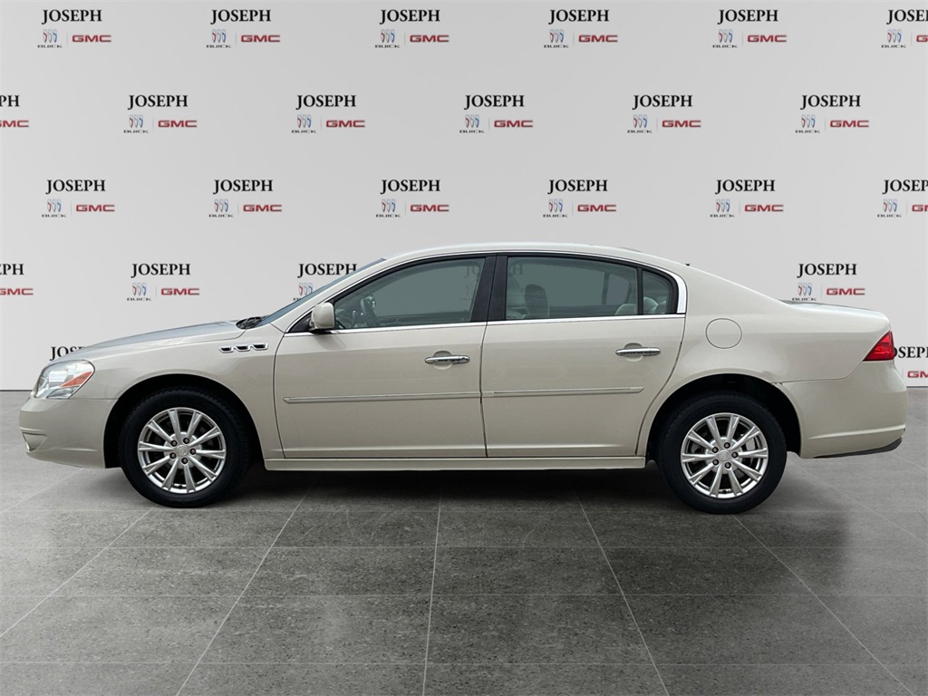 2011 Buick Lucerne CX photo 5