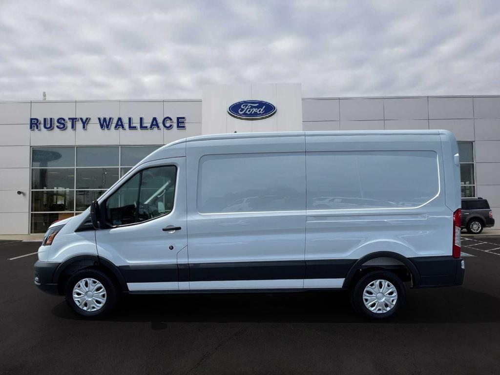2025 Ford Transit Van Base's photo
