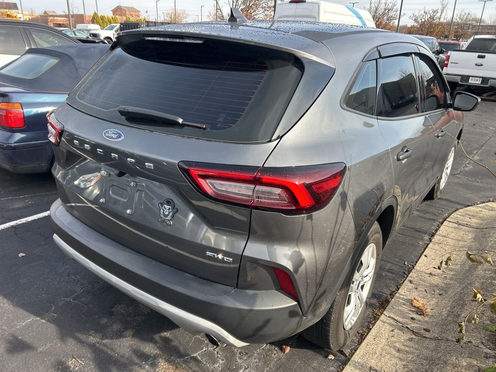 2023 Ford Escape Base photo 4
